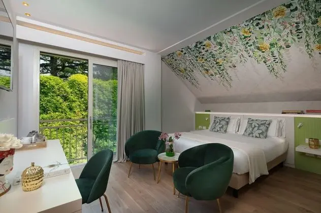 Tek Büyük Yataklı Oda, Özel Banyo (King)