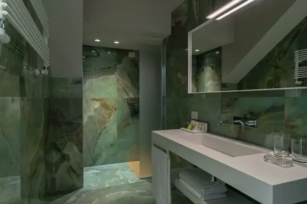 Tek Büyük Yataklı Oda, Özel Banyo (King)