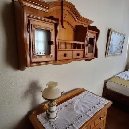 Deluxe Üç Kişilik Oda , Bahçe Manzaralı