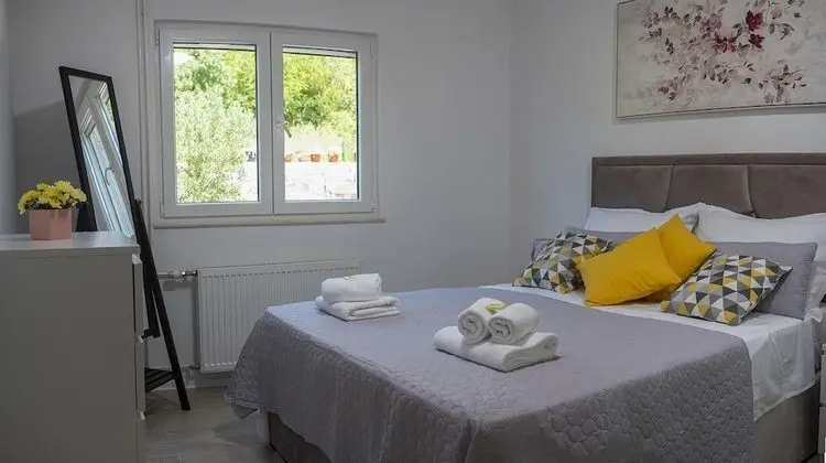Villa, Sigara İçilebilir