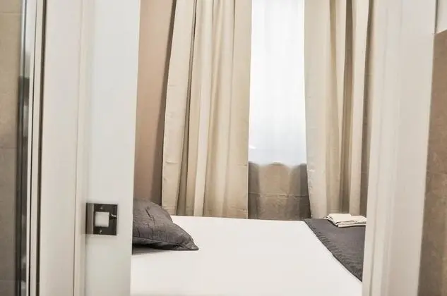 Design Tek Büyük Yataklı Oda