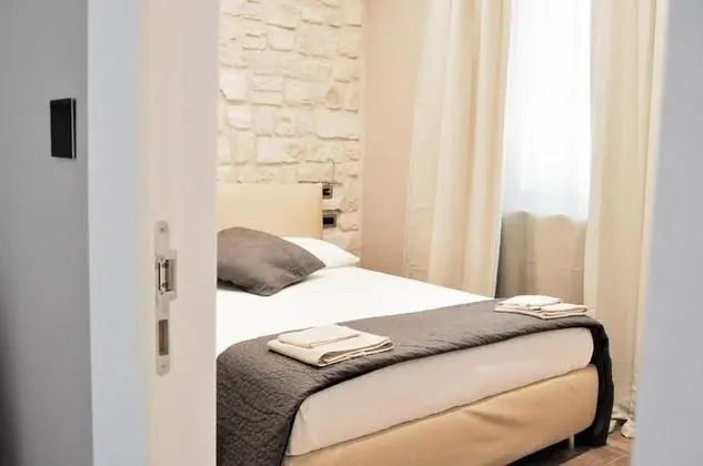 Design Tek Büyük Yataklı Oda