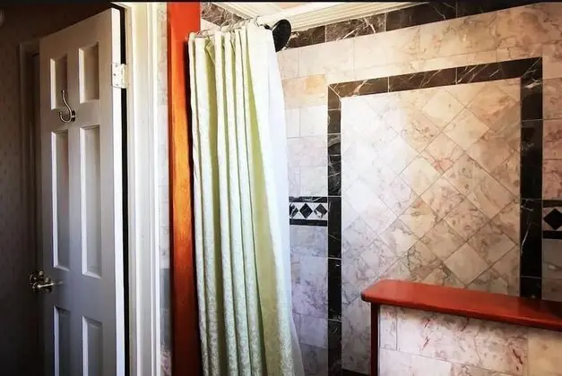 Standard Oda, 1 Büyük (Queen) Boy Yatak