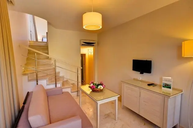 Begonvil Dublex Suite