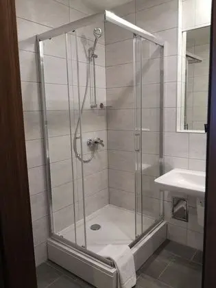 İki Ayrı Yataklı Oda, 2 Tek Kişilik Yatak