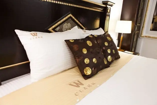 Deluxe Oda, 1 En Büyük (King) Boy Yatak