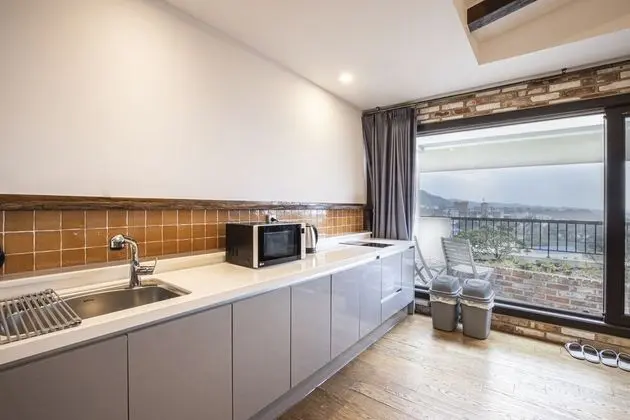 Rooftop Suite