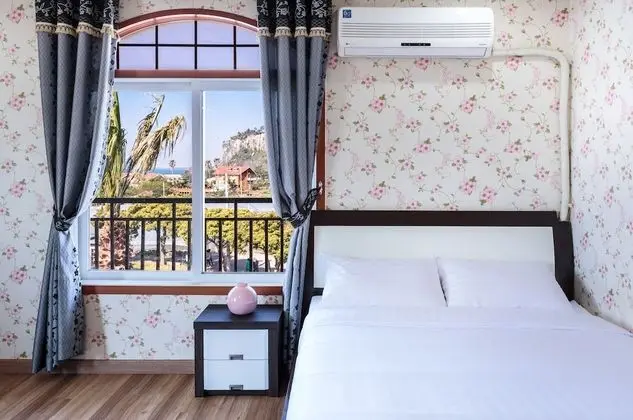 Deluxe Stüdyo (No Windmills)