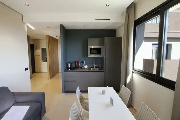 Deluxe Apart Daire, Teras