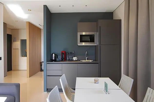 Deluxe Apart Daire, Teras
