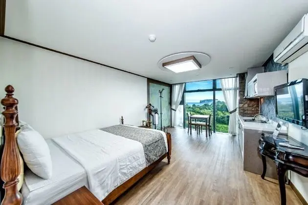 Tek Büyük Yataklı Oda, Mikrodalga, Okyanus Manzaralı