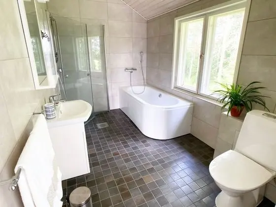 Pisara Suite, Private Bathroom