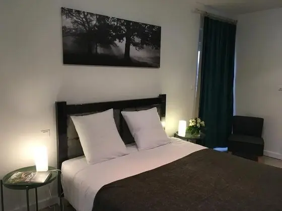 Basic Tek Büyük Yataklı Oda (Small)