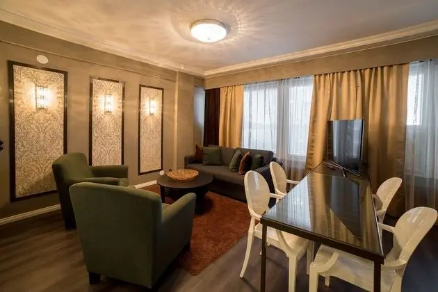 Suite Apartment