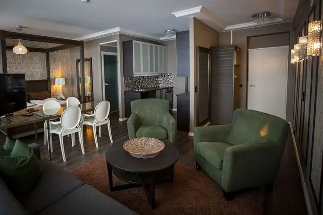 Suite Apartment