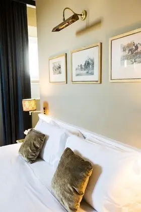 Superior Tek Büyük Yataklı Oda