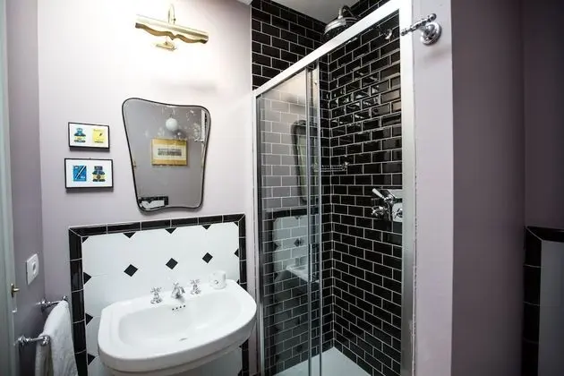 Superior Tek Büyük Yataklı Oda