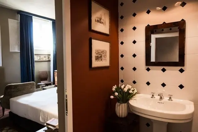 Superior Tek Büyük Yataklı Oda