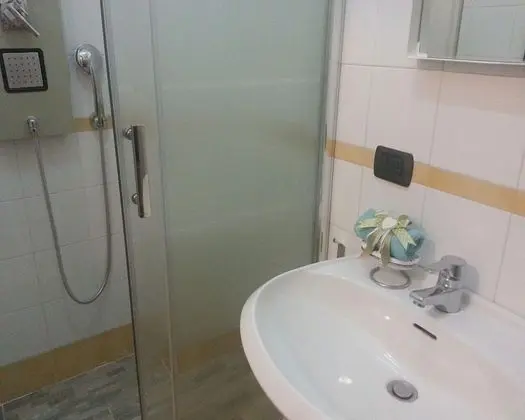 Apart Daire, 5 Yatak Odası, Balkon, Şehir Manzaralı