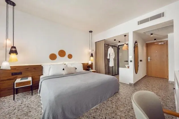 Özel Havuzlu Suit, Havuz Manzaralı