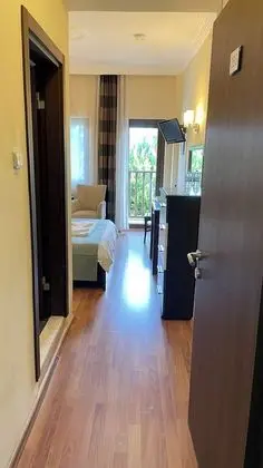 Standard Büyük Yataklı Tek Kişilik Oda
