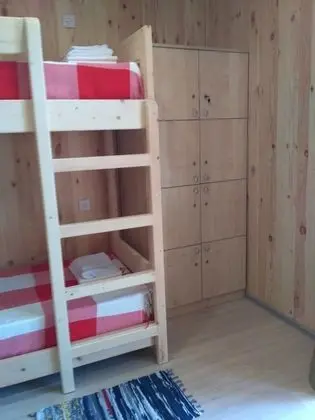 Basic Ortak Ranzalı Oda (Bed in 8-beds shares dormitory #2)