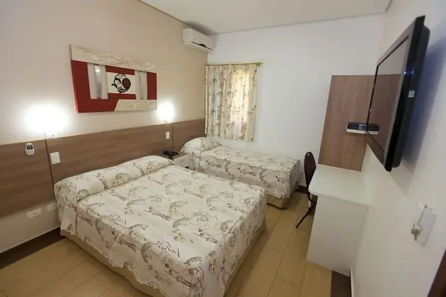 Standard Üç Kişilik Oda