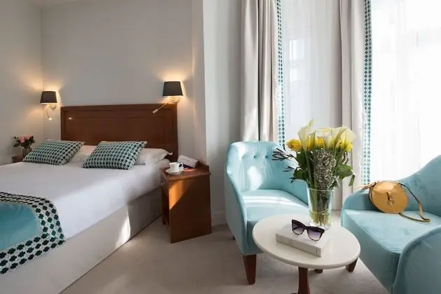 Deluxe Tek Büyük veya İki Ayrı Yataklı Oda