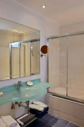 Deluxe Bungalov, Havuz Kullanımı