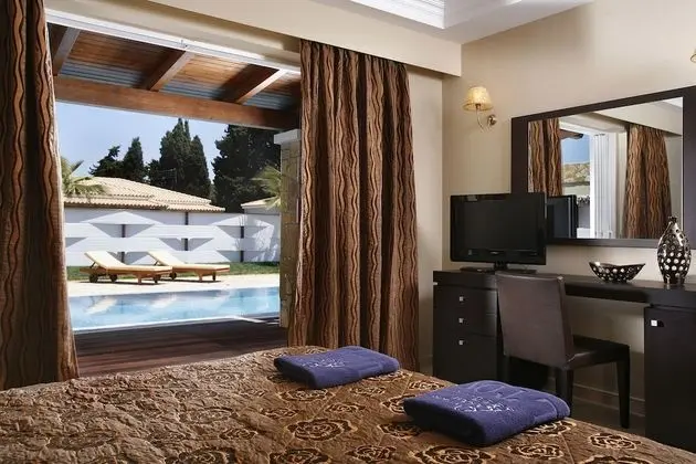 Villa, Kişiye Özel Havuzlu