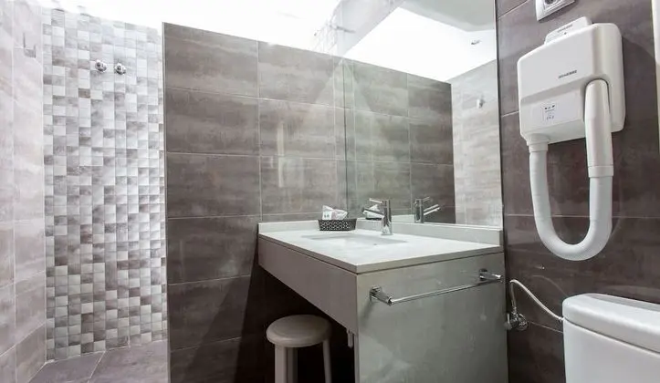 Tek Büyük Yataklı Oda, Teras