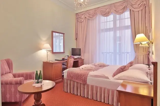 Comfort Tek Büyük veya İki Ayrı Yataklı Oda, 1 Yatak Odası