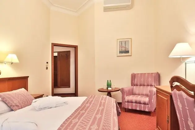 Comfort Tek Büyük veya İki Ayrı Yataklı Oda, 1 Yatak Odası