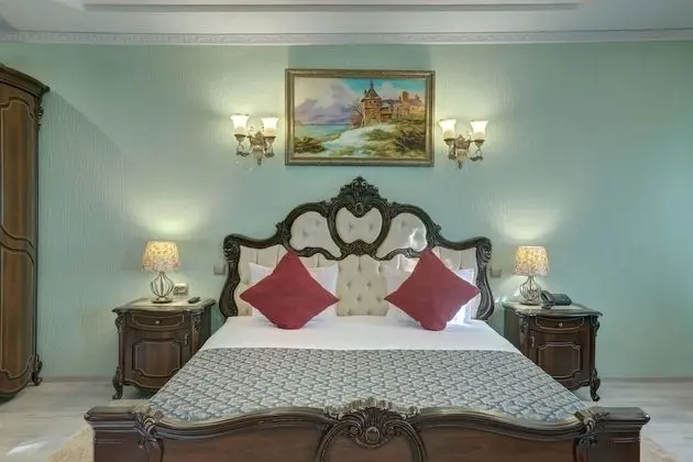 Süit, 1 En Büyük (King) Boy Yatak