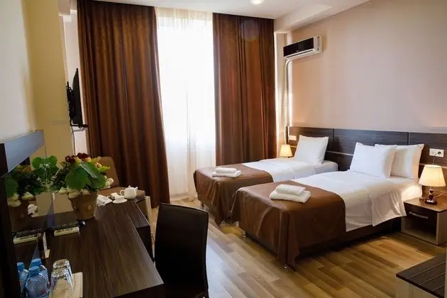 Standard İki Ayrı Yataklı Oda, 2 Tek Kişilik Yatak, Havuz Manzaralı