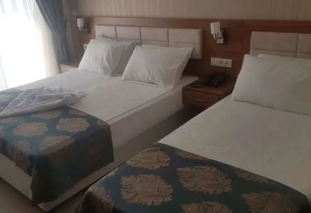 Üçlü Standard