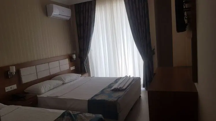 Üçlü Standard