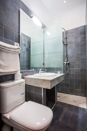 Tek Büyük veya İki Ayrı Yataklı Oda