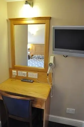 Standard Üç Kişilik Oda