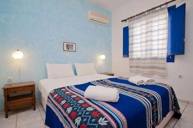 Apartment with Caldera View