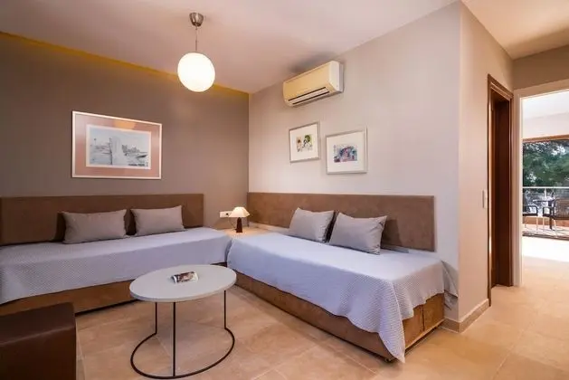 Deluxe Süit, Denize Sıfır
