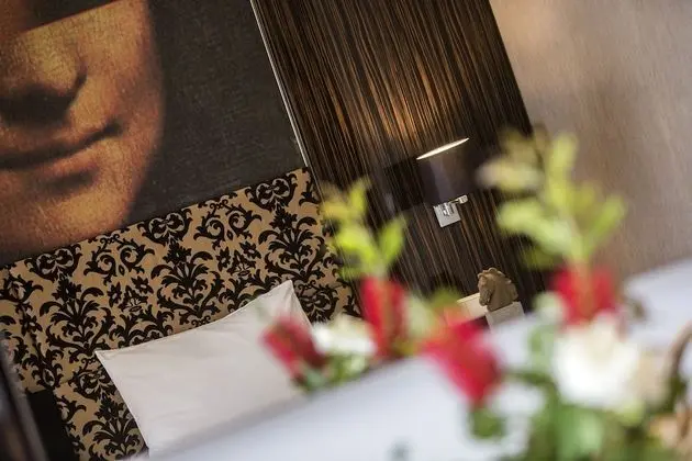 Deluxe Tek Büyük Yataklı Oda, Denize Sıfır