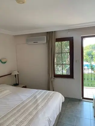 Deluxe Double Room, Pool View