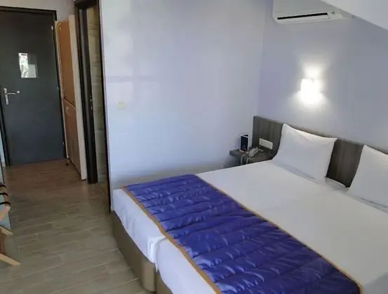 Basic İki Ayrı Yataklı Oda
