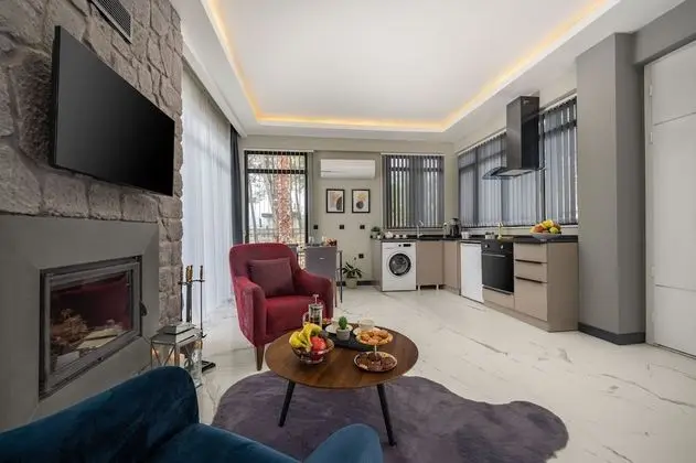 Deluxe Süit, 2 Yatak Odası, Havuz Kullanımı, Dağ Manzaralı