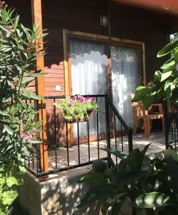 Bungalow, Bahçe Manzaralı, Balkonlu