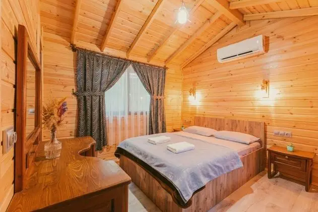 Bungalow, Bahçe Manzaralı