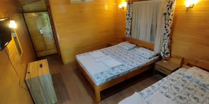 Bungalow 3 Kişilik - Oda Kahvaltı