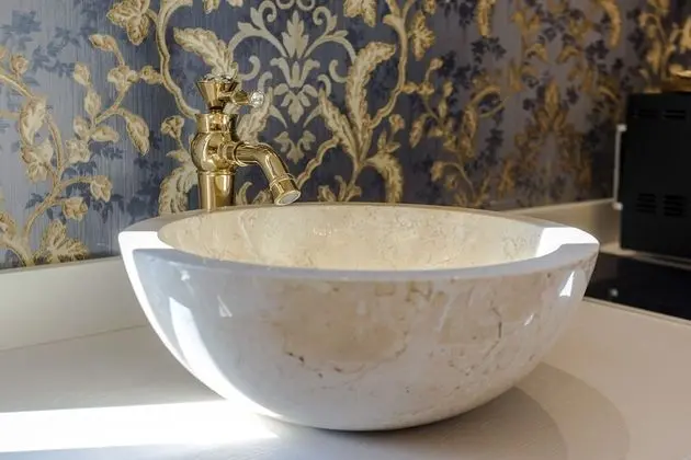 Deluxe Dört Kişilik Oda