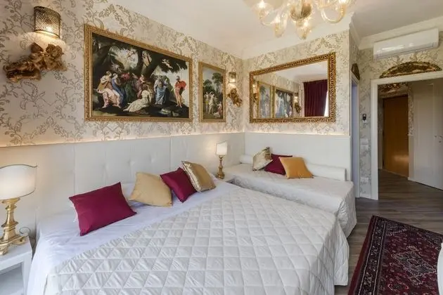 Deluxe Tek Büyük veya İki Ayrı Yataklı Oda